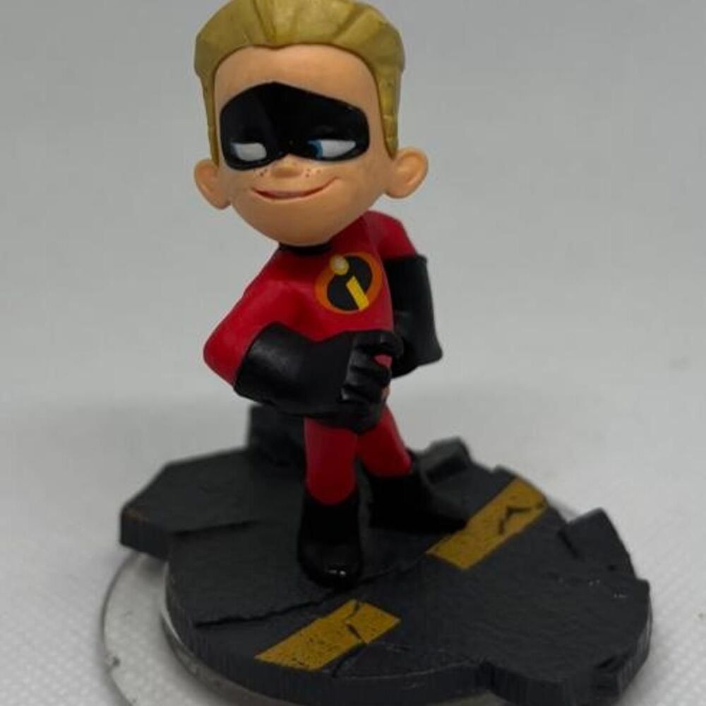 Disney Infinity 1.0 The Incredibles Dash Parr Figure 2013 Superhero Collectible